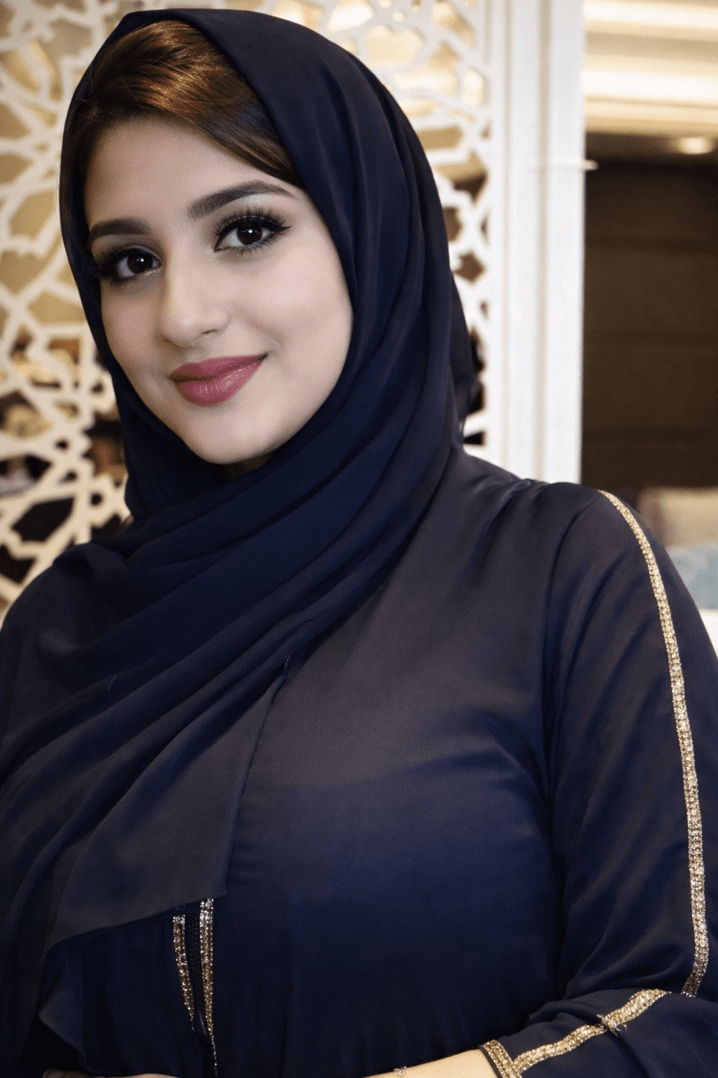 Beautiful Muslim Girl Portrait HD Image